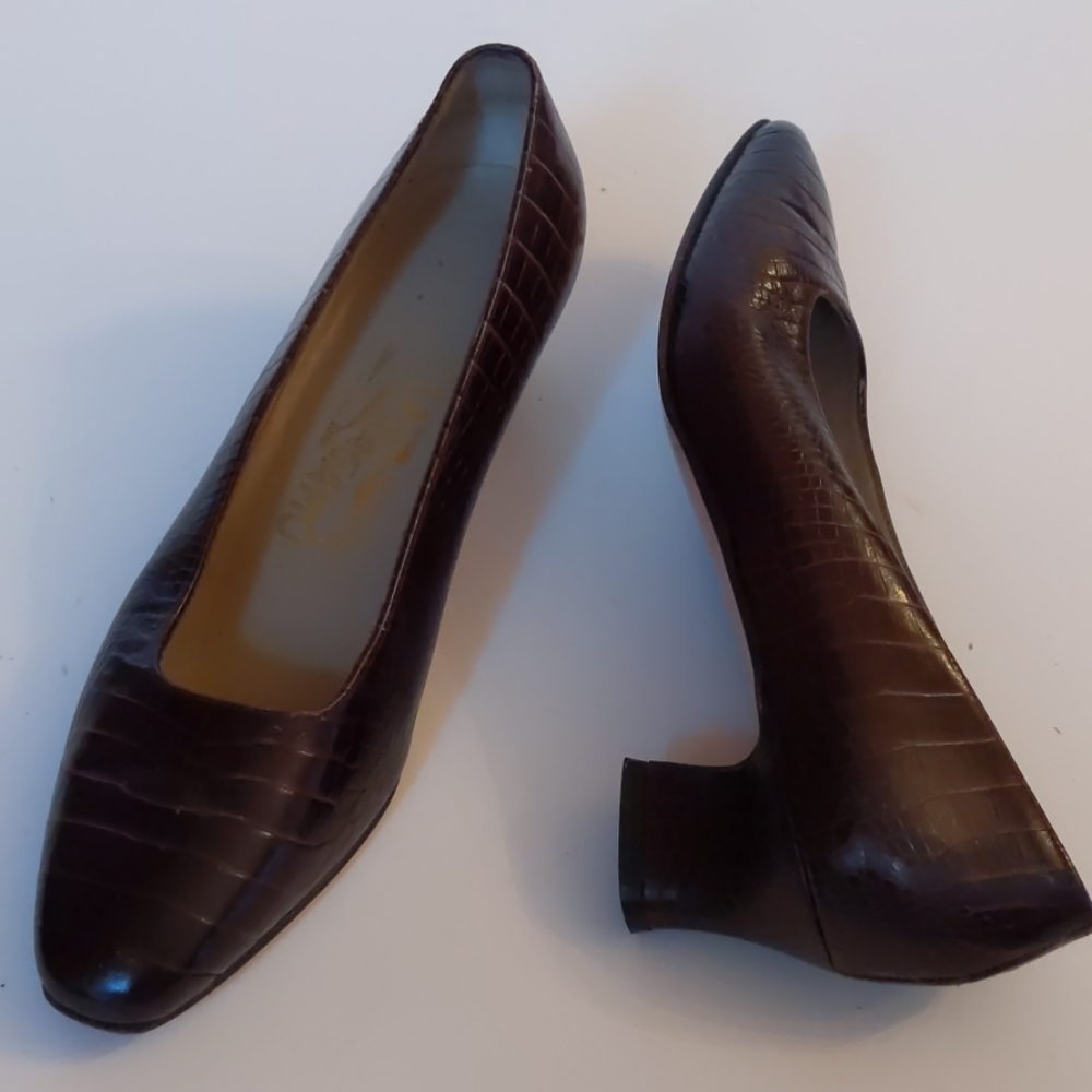 Salvatore Ferragamo brown faux-croc heels-sz 7B